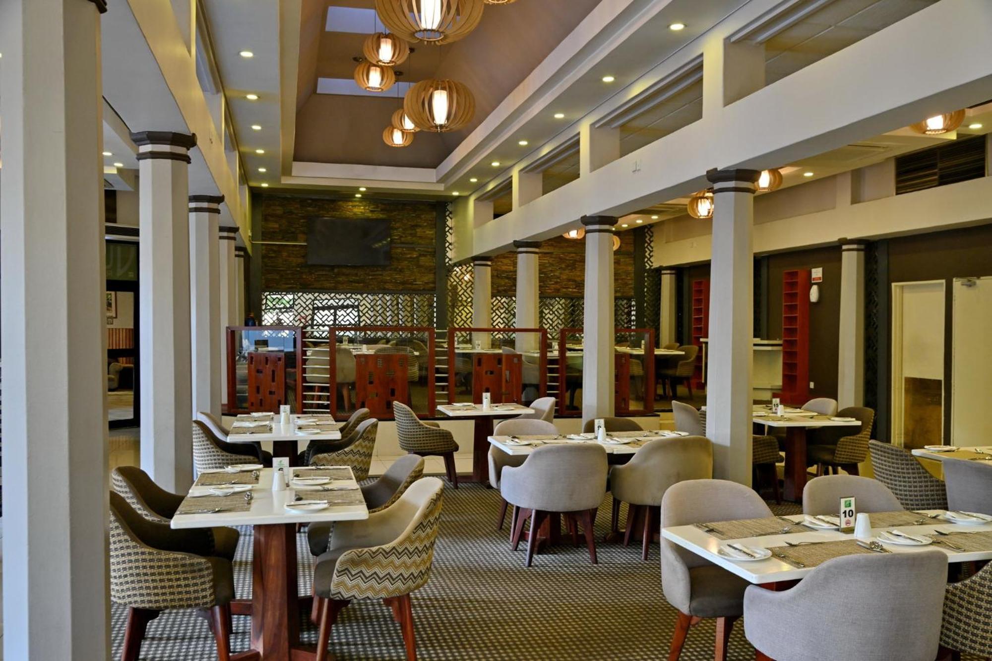 Holiday Inn - Harare By Ihg Zewnętrze zdjęcie