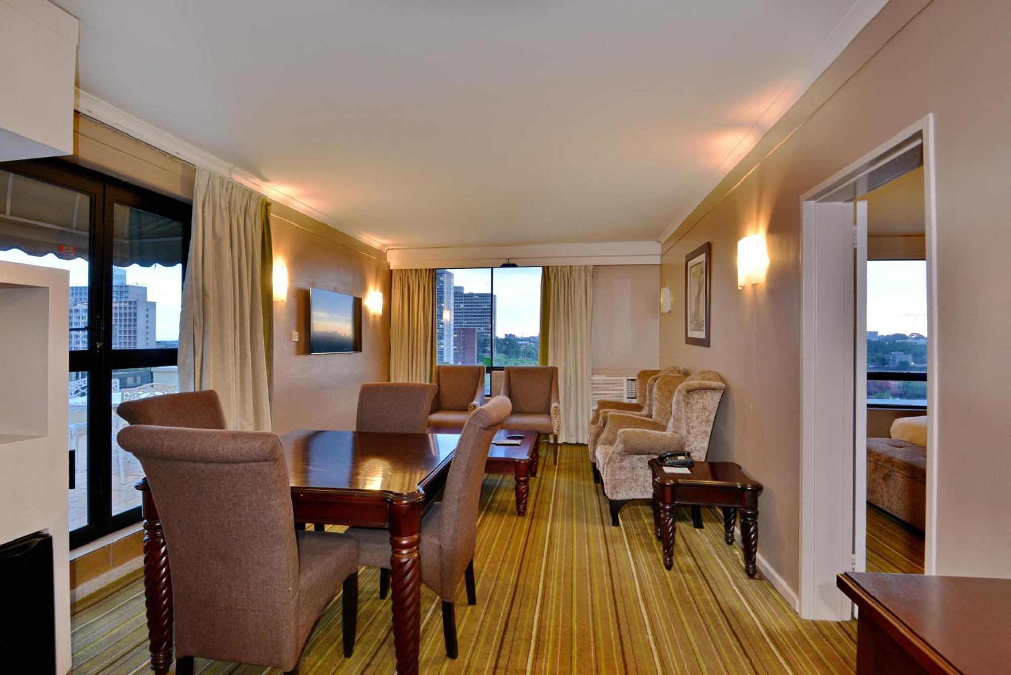Holiday Inn - Harare By Ihg Zewnętrze zdjęcie