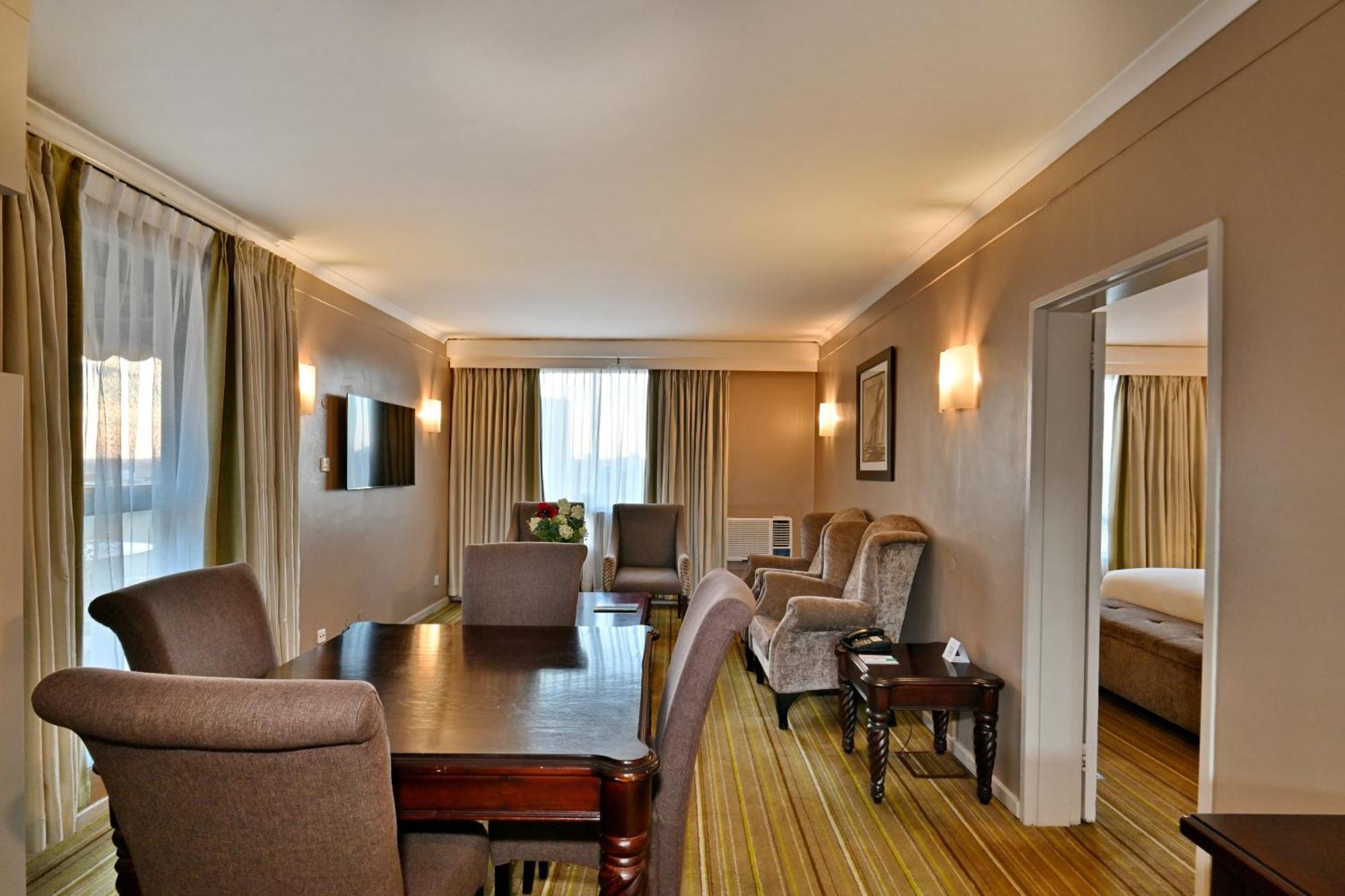 Holiday Inn - Harare By Ihg Zewnętrze zdjęcie