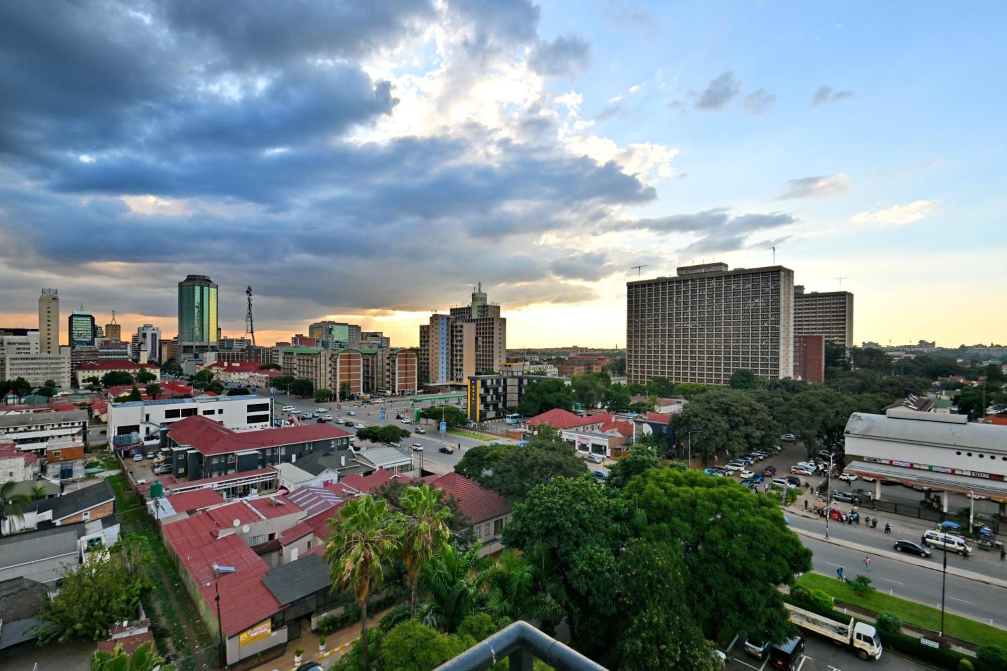 Holiday Inn - Harare By Ihg Zewnętrze zdjęcie