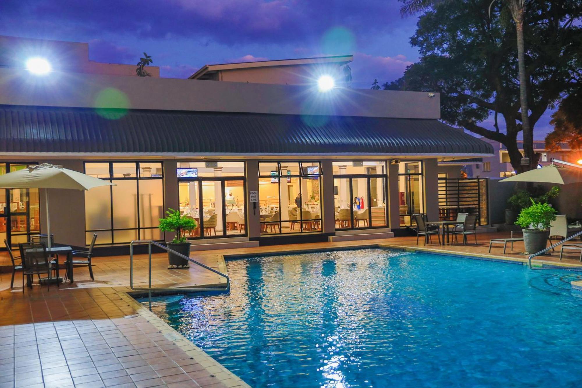 Holiday Inn - Harare By Ihg Zewnętrze zdjęcie
