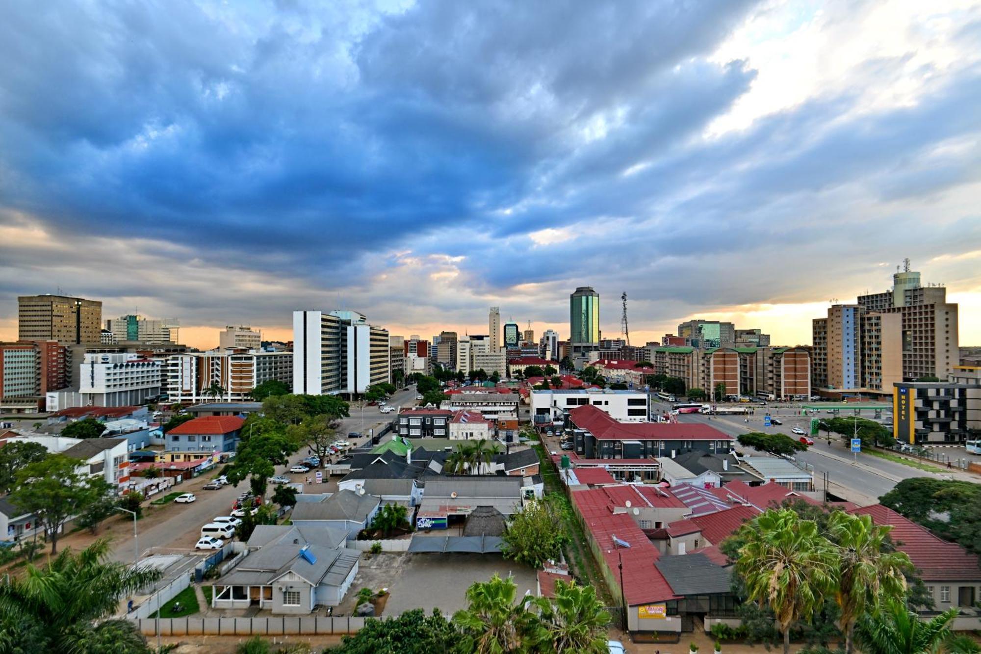 Holiday Inn - Harare By Ihg Zewnętrze zdjęcie